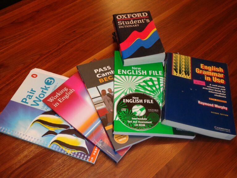 Aragón creará un banco de libros para reducir el coste del material escolar