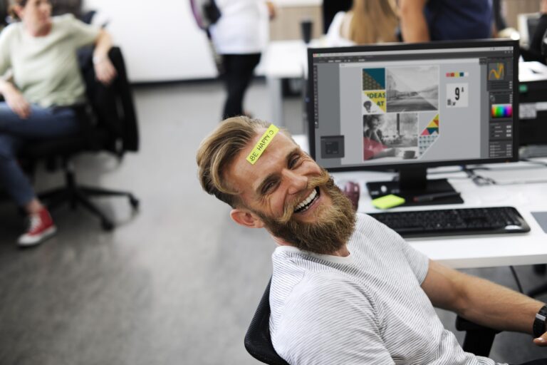 La felicidad laboral, factor clave en el rendimiento profesional