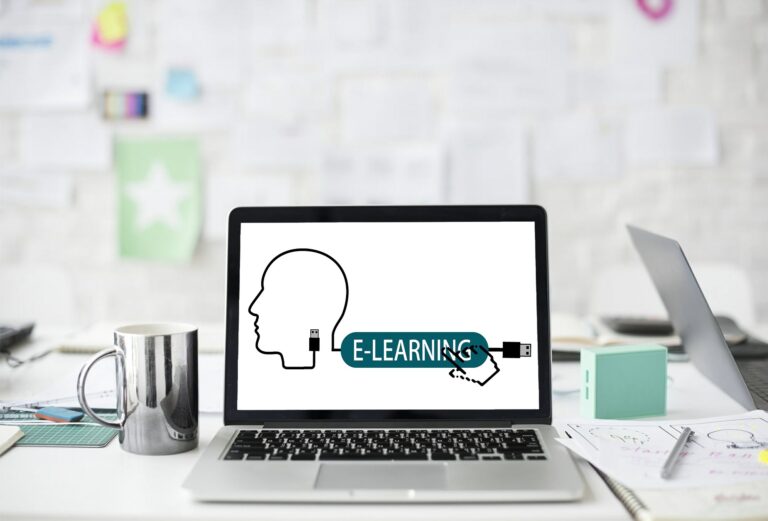 La formación online, un buen camino para ampliar el currículum