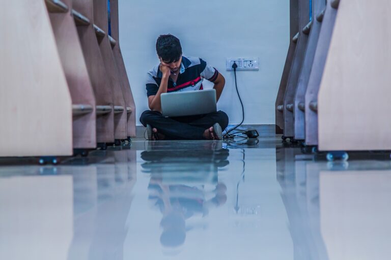 “En la ‘tarta’ de parados jóvenes, los que tienen FP son la porción más pequeña”