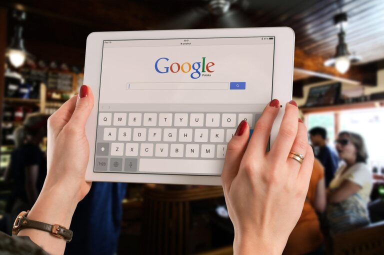 Aprobada una estrategia para la formación educativa en competencia digital