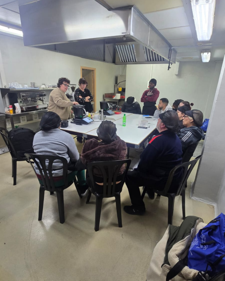 El curso de Operaciones Básicas de Cocina de INP Formación acoge una demostración de Thermomix Zaragoza–Huesca